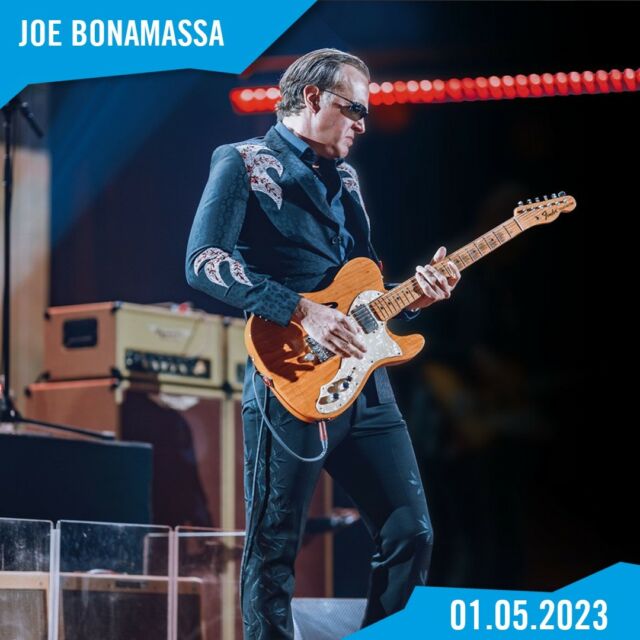 Am 1. Mai 2023 stattet Bluesrock-Legende @joebonamassa dem Hallenstadion einen Besuch ab. Mit seinem neuen Studioalbum "Time Clocks" im Gepäck sorgt er für den Gitarrenevent des Jahres. 🎸

Tickets für die Show gibt's auf unserer Website hallenstadion.ch 😍

@allblues_konzerte
#hallenstadion #ankündigung #joebonamassa #guitar #blues #bluesrock #event #show #guitarsofinstagram #artist #singer #gibson #music #musiclover